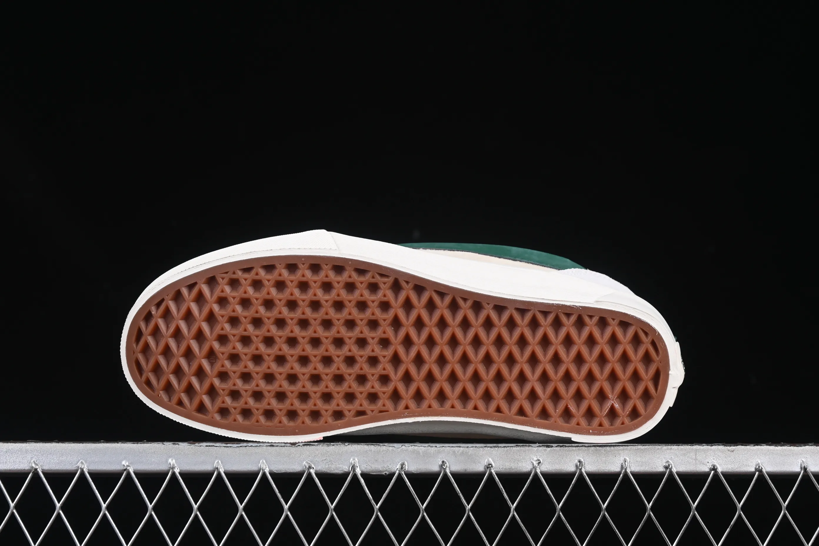 All categories Vans Vans series Vans Low Vans low-top Vans Knu Skool Vans low-top retro casual fat bread shoes VN009QCBDS